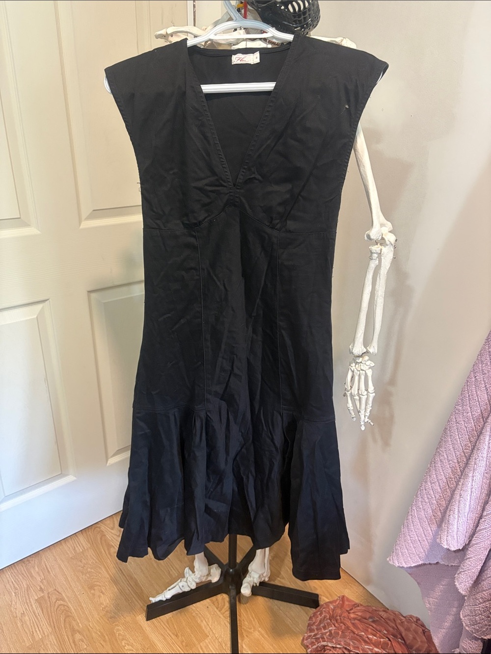Black V-Neck Sleeveless Midi Dress - Contemporary Women's Dress